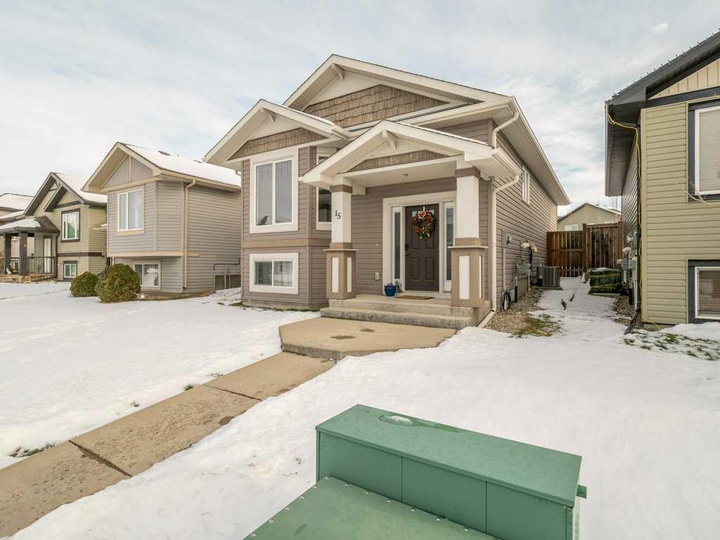 Picture of 15 Jessie Ursenbach Way N, Lethbridge Real Estate Listing