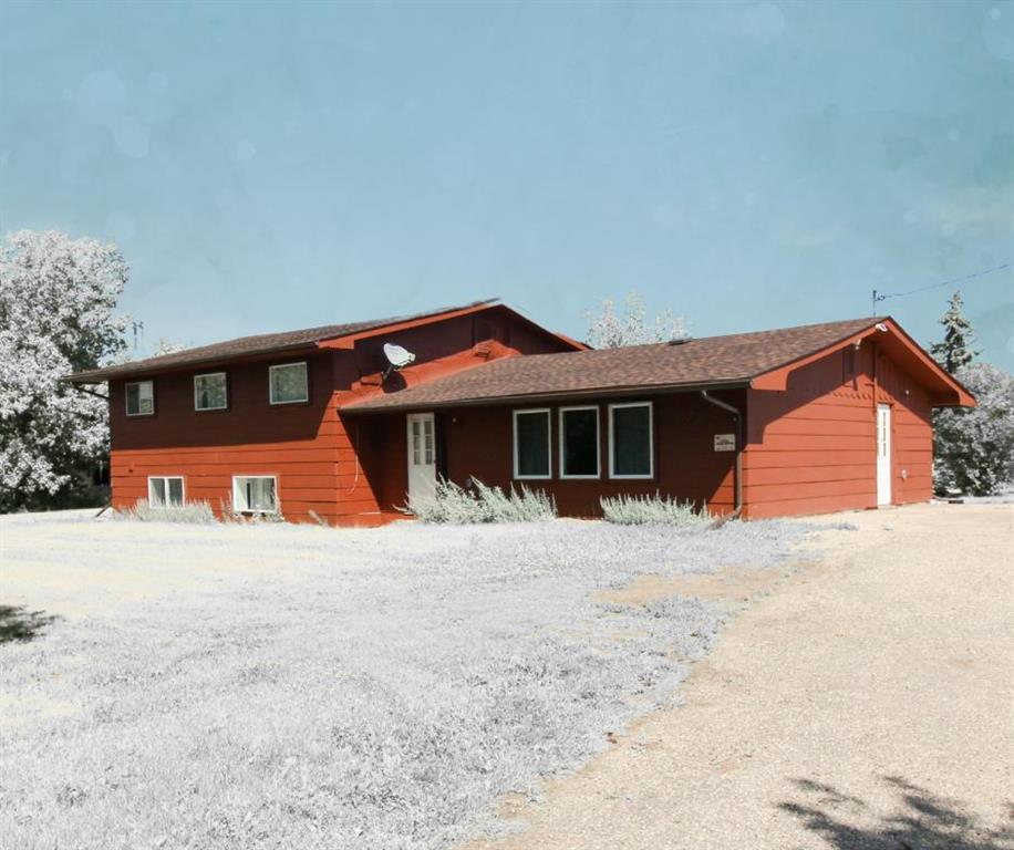 Picture of 721071 Highway 670  , Bezanson Real Estate Listing