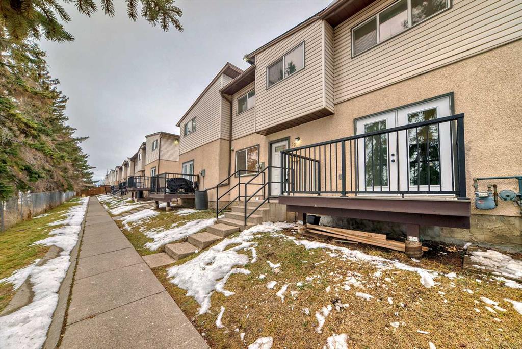 Picture of 32, 4531 7 Avenue SE, Calgary Real Estate Listing