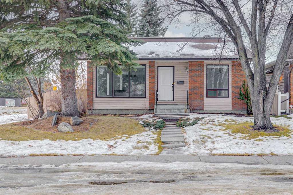 Picture of 203 Cedarwood Road SW, Calgary Real Estate Listing