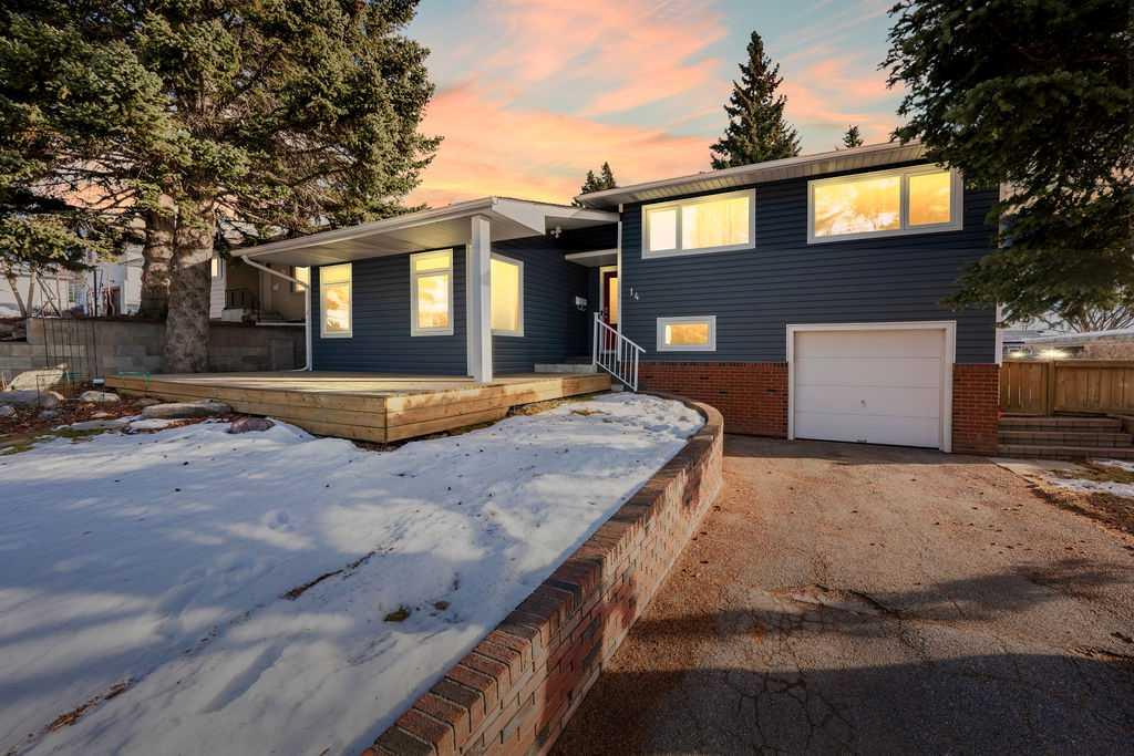 Picture of 14 Columbia Place NW, Calgary Real Estate Listing