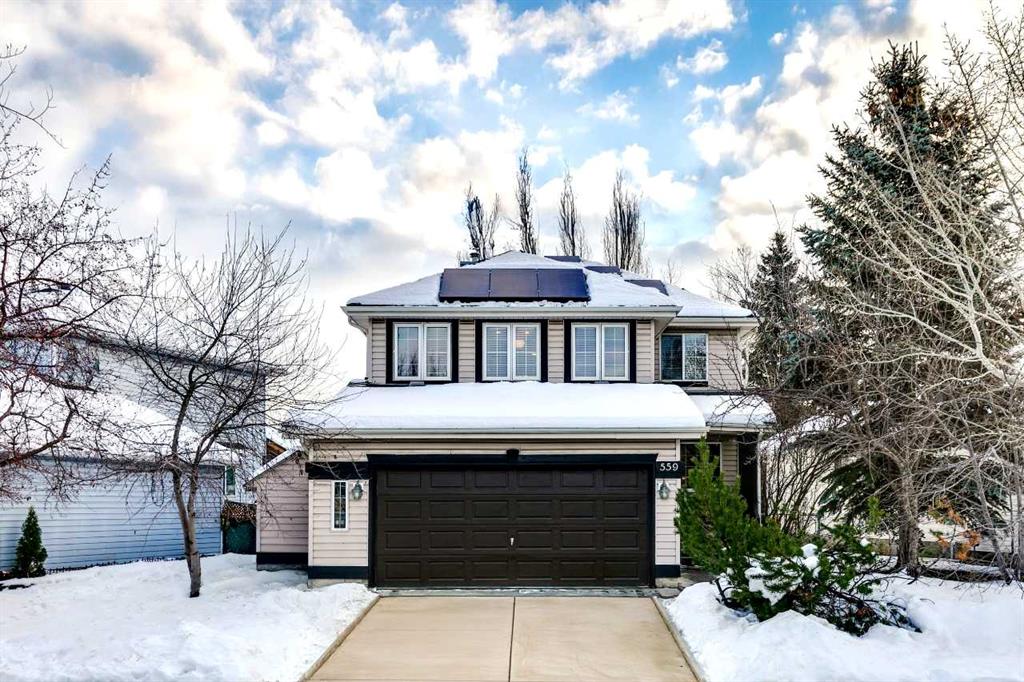 Picture of 559 Douglas Glen Boulevard SE, Calgary Real Estate Listing