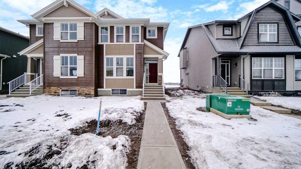 Picture of 605 Dawson Drive , Chestermere Real Estate Listing