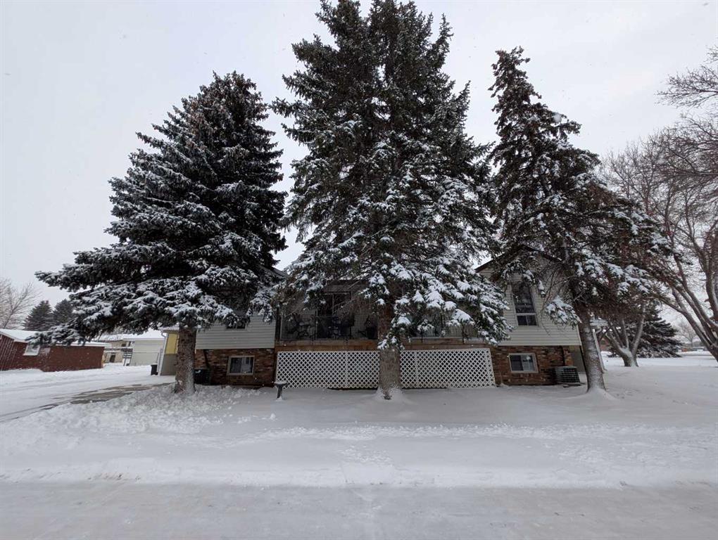 Picture of 2883 22 Avenue SE, Medicine Hat Real Estate Listing