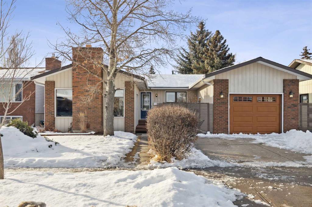 Picture of 739 Queensland Drive SE, Calgary Real Estate Listing