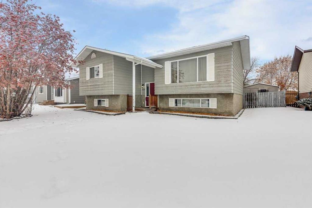 Picture of 6126 52 StreetClose , Ponoka Real Estate Listing