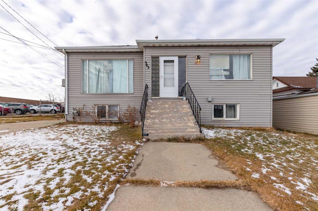 Picture of 343 1st Street W, Cardston Real Estate Listing