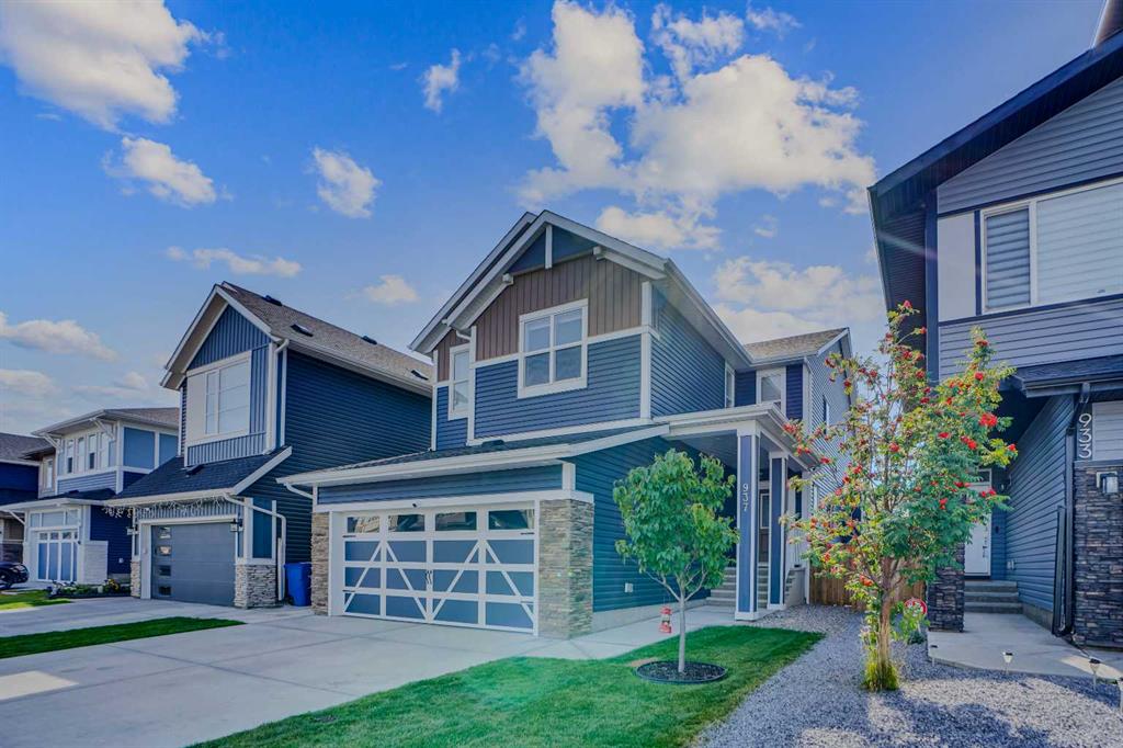 Picture of 937 Midtown Avenue SW, Airdrie Real Estate Listing