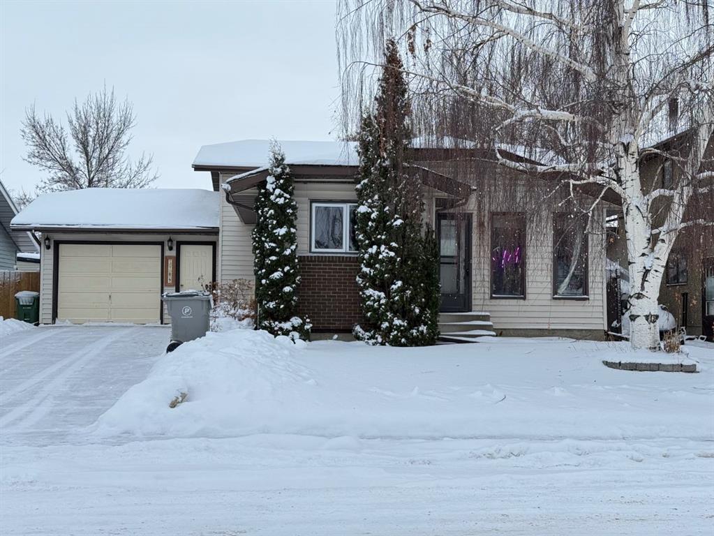 Picture of 5709 40 Street , Lloydminster Real Estate Listing