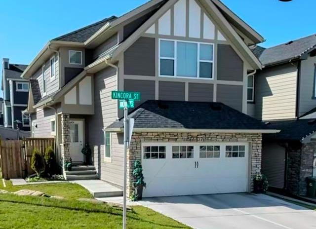 Picture of 37 Kincora Street NW, Calgary Real Estate Listing