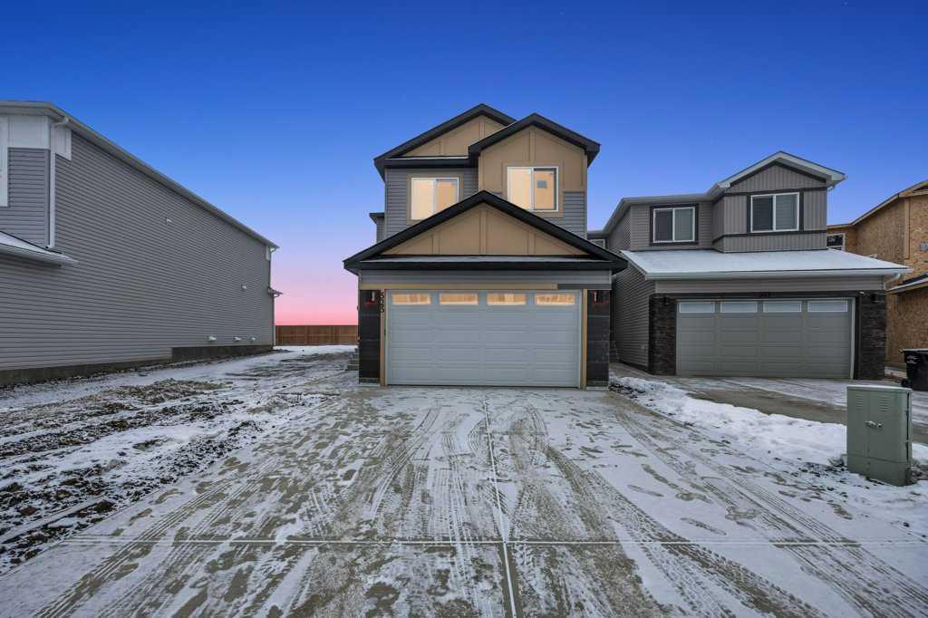 Picture of 525 Corner Meadows Way NE, Calgary Real Estate Listing