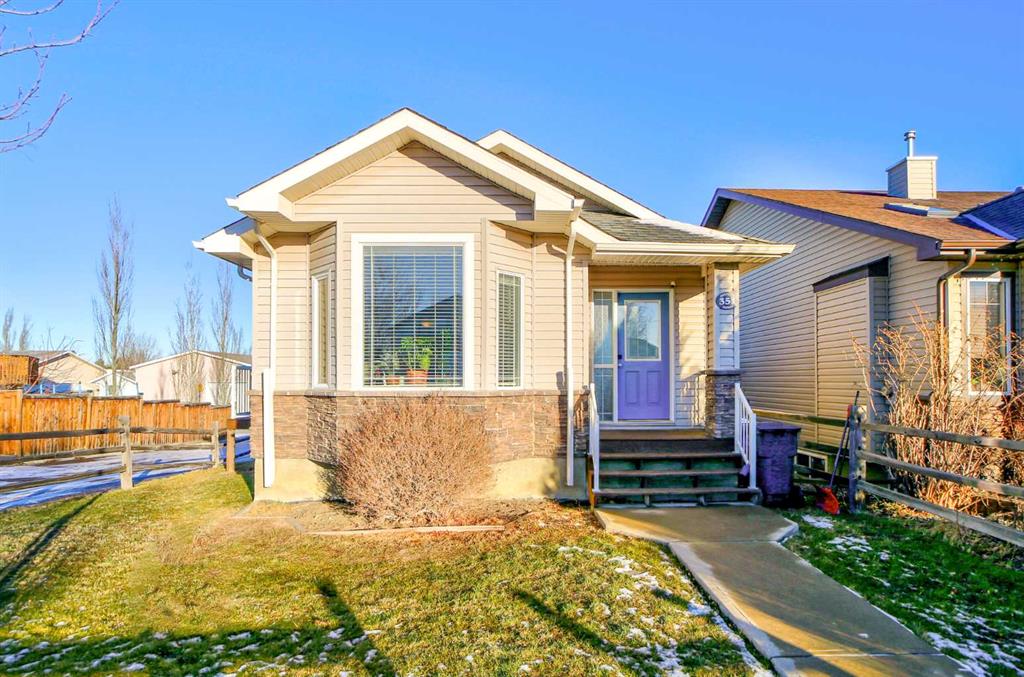 Picture of 351 Mt Sunburst Way W, Lethbridge Real Estate Listing