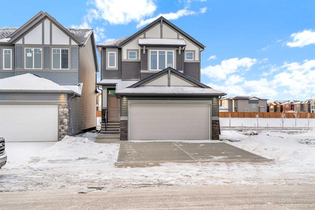 Picture of 317 Corner Glen Way NE, Calgary Real Estate Listing