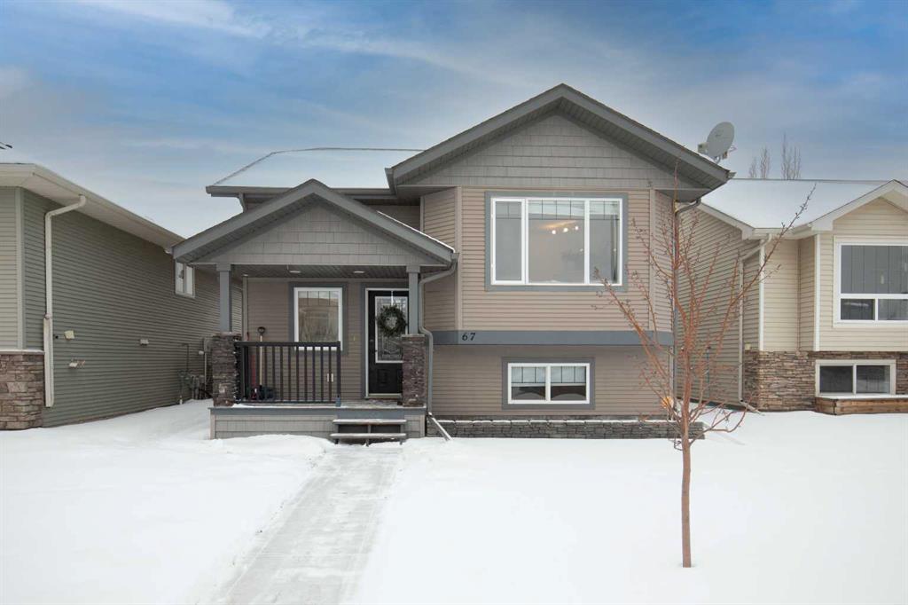 Picture of 67 Ponderosa Avenue , Blackfalds Real Estate Listing