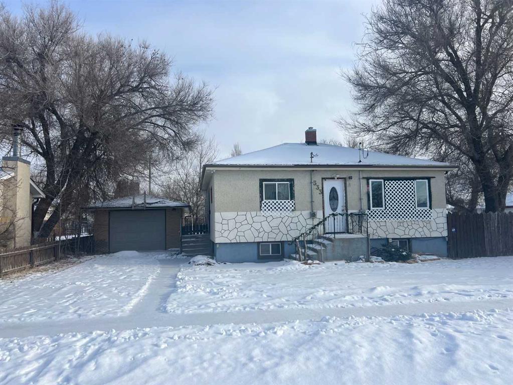 Picture of 333 1 Street SW, Redcliff Real Estate Listing