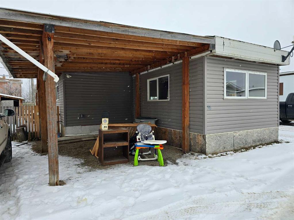 Picture of 36, 422 55 Street  , Edson Real Estate Listing