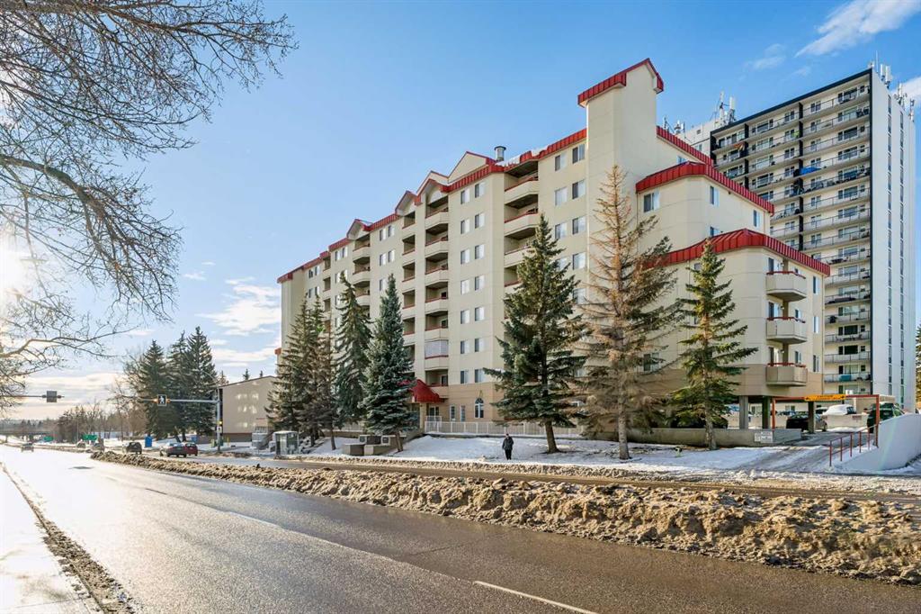 Picture of 307, 2011 University Drive NW, Calgary Real Estate Listing