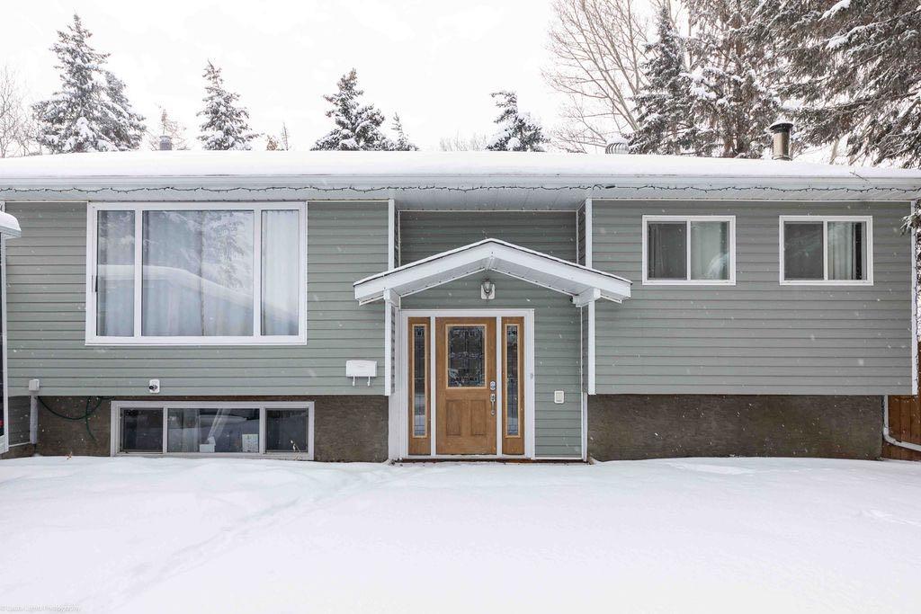 Picture of 2602 47A Avenue , Lloydminster Real Estate Listing