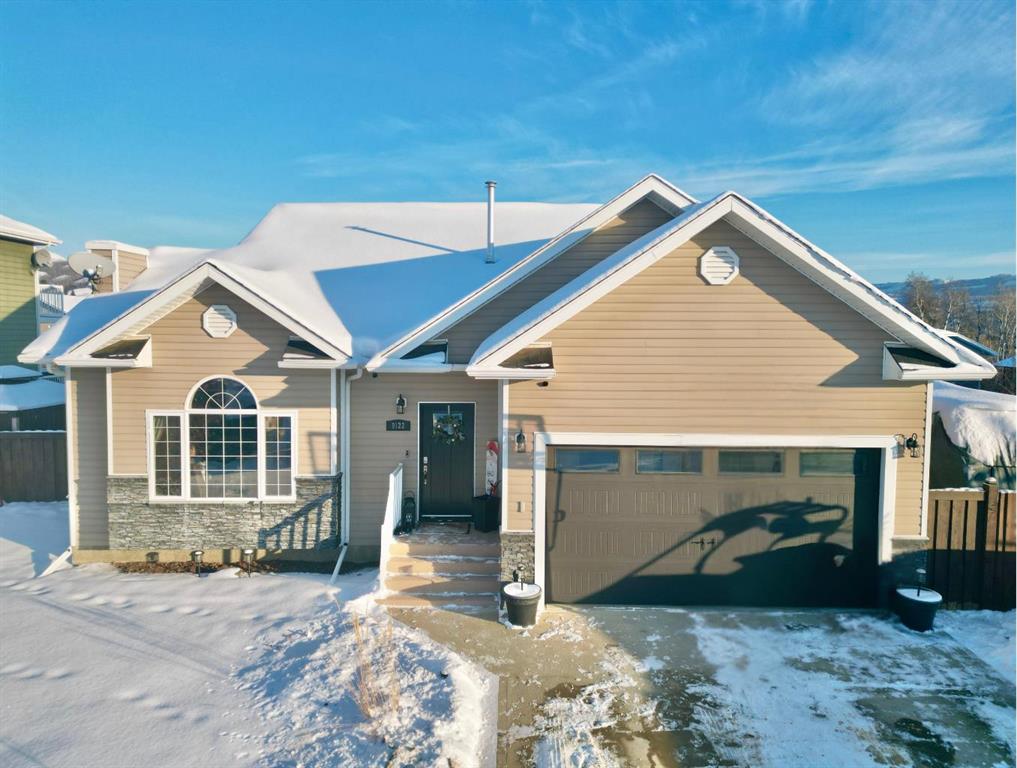 Picture of 9122 133 Avenue , Peace River Real Estate Listing