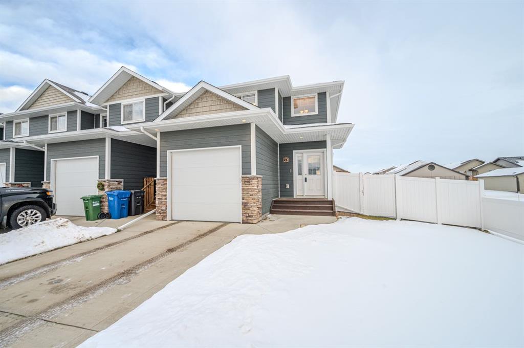 Picture of 32 Tallman Close , Red Deer Real Estate Listing