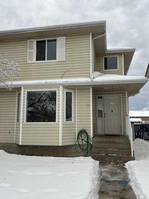 Picture of 10 Cochrane Road , Whitecourt Real Estate Listing