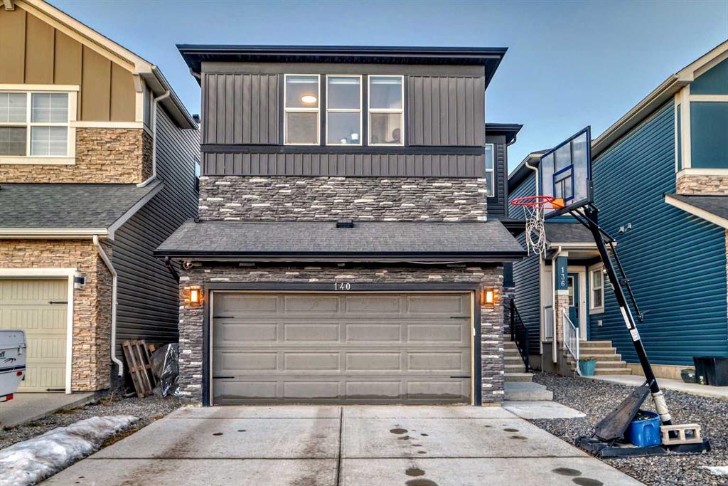 Picture of 140 Nolanhurst Heights NW, Calgary Real Estate Listing