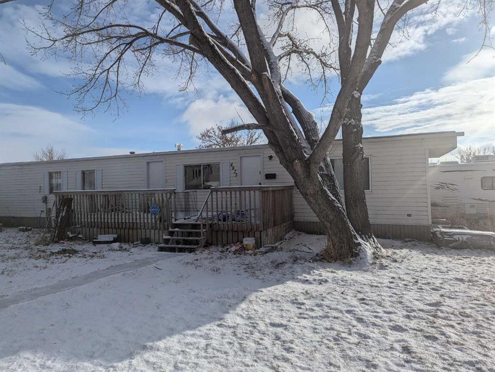 Picture of 4825 MINERS Road W, Coalhurst Real Estate Listing