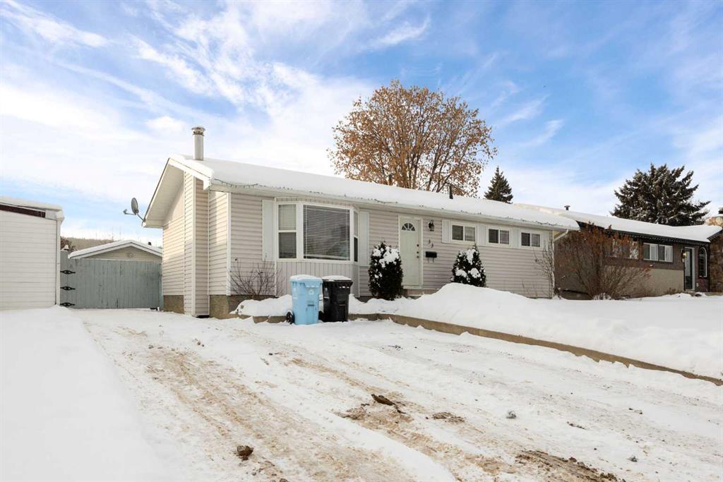 Picture of 33 Fitzgerald Avenue , Fort McMurray Real Estate Listing