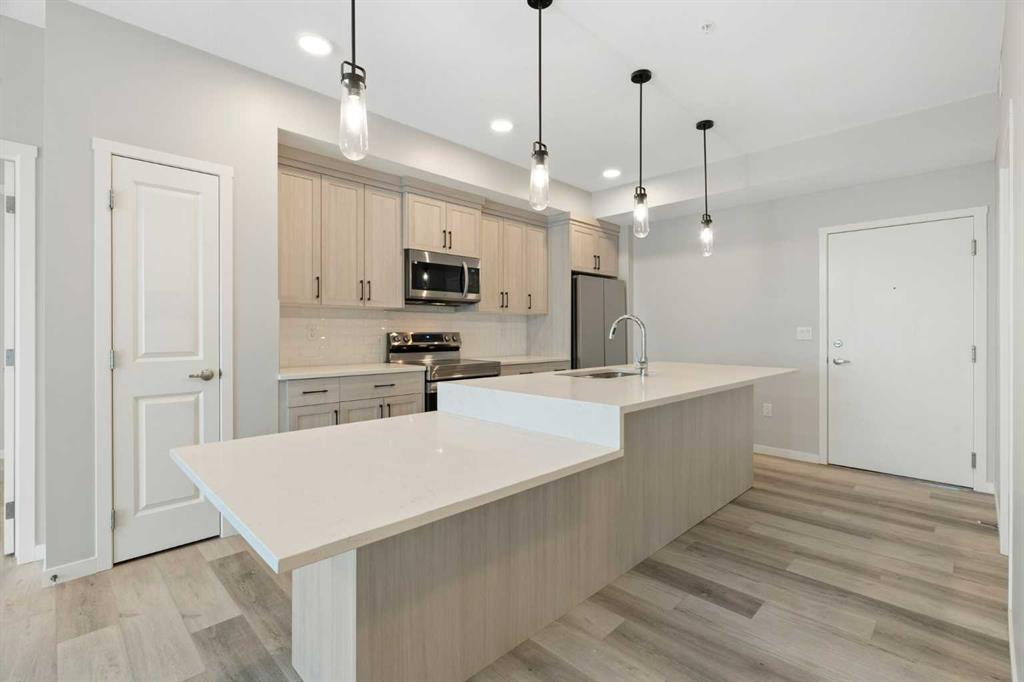 Picture of 1406, 42 Cranbrook Gardens SE, Calgary Real Estate Listing