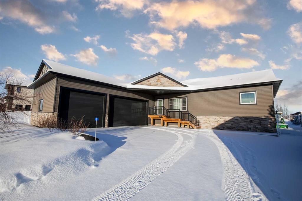 Picture of 7626 Abbey Lane  , Rural Grande Prairie No. 1, County of Real Estate Listing