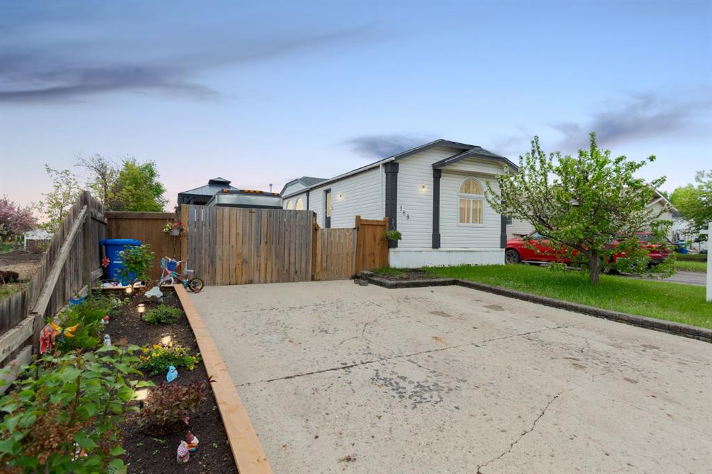 Picture of 188 Caouette Crescent , Fort McMurray Real Estate Listing