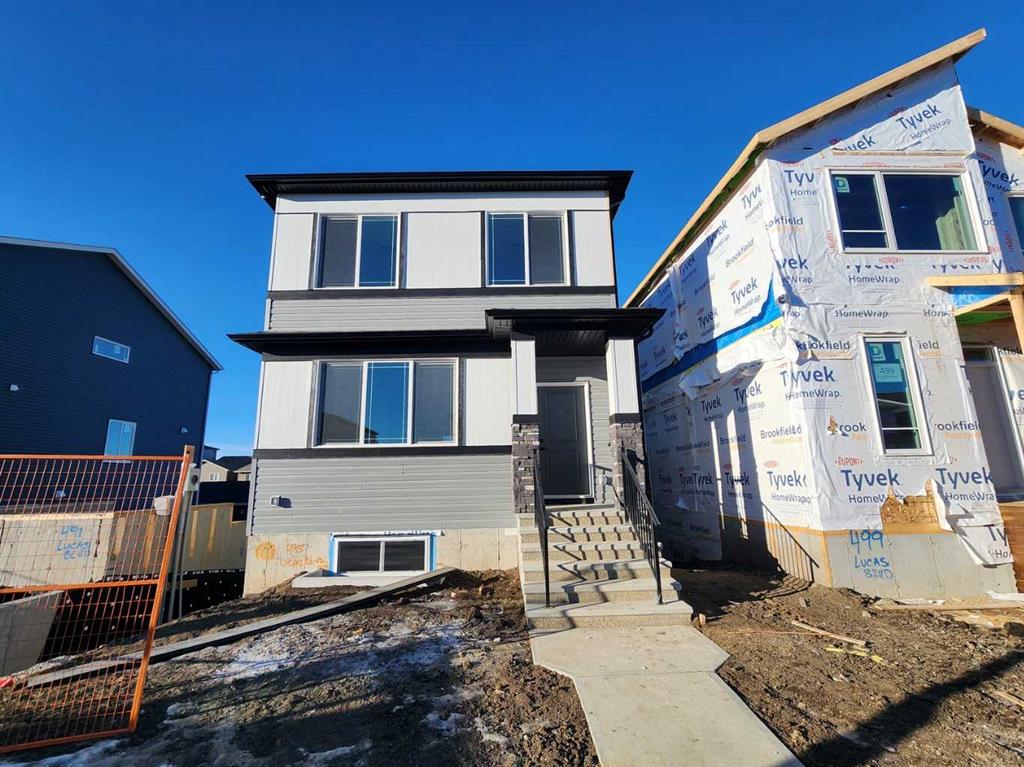 Picture of 495 Lucas Boulevard NW, Calgary Real Estate Listing