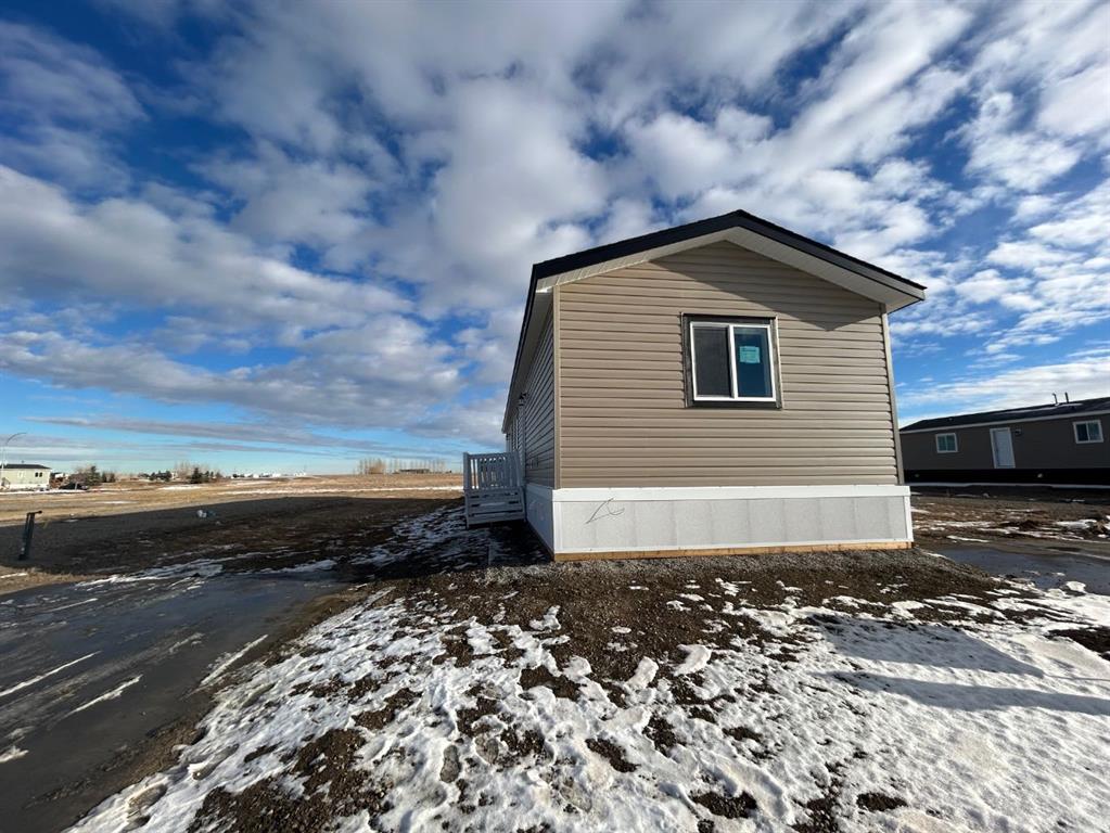 Picture of 2009 Sunflower Crescent , Coaldale Real Estate Listing