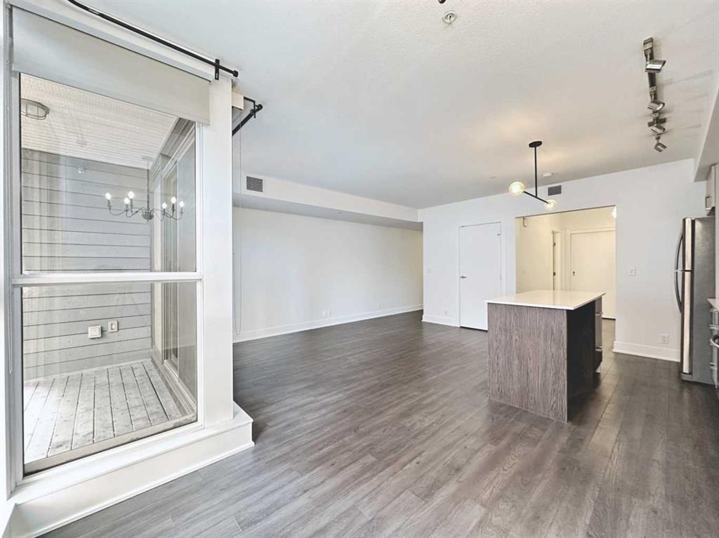 Picture of 321, 619 Confluence Way SE, Calgary Real Estate Listing