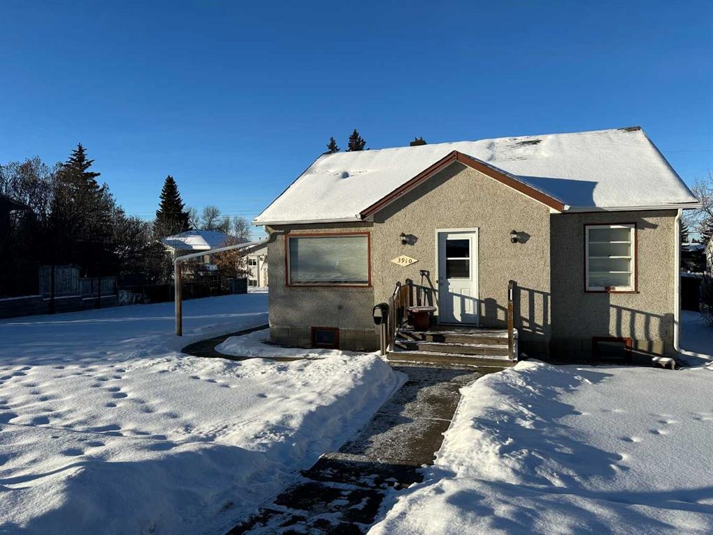 Picture of 3910 44 Street , Ponoka Real Estate Listing