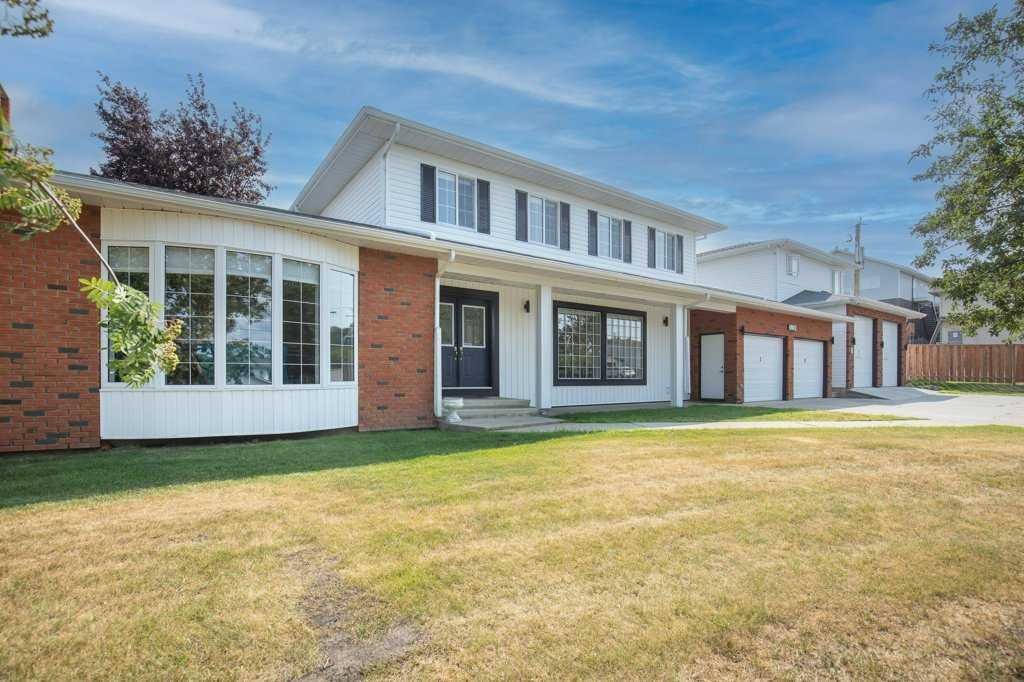 Picture of 4902 45 Avenue , Sylvan Lake Real Estate Listing