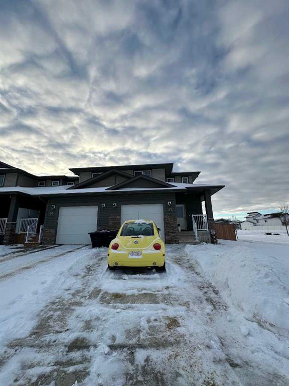 Picture of 97 Metcalf Way , Lacombe Real Estate Listing