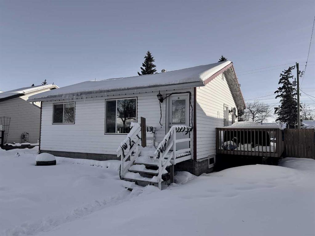 Picture of 5131 52 Street , Mannville Real Estate Listing