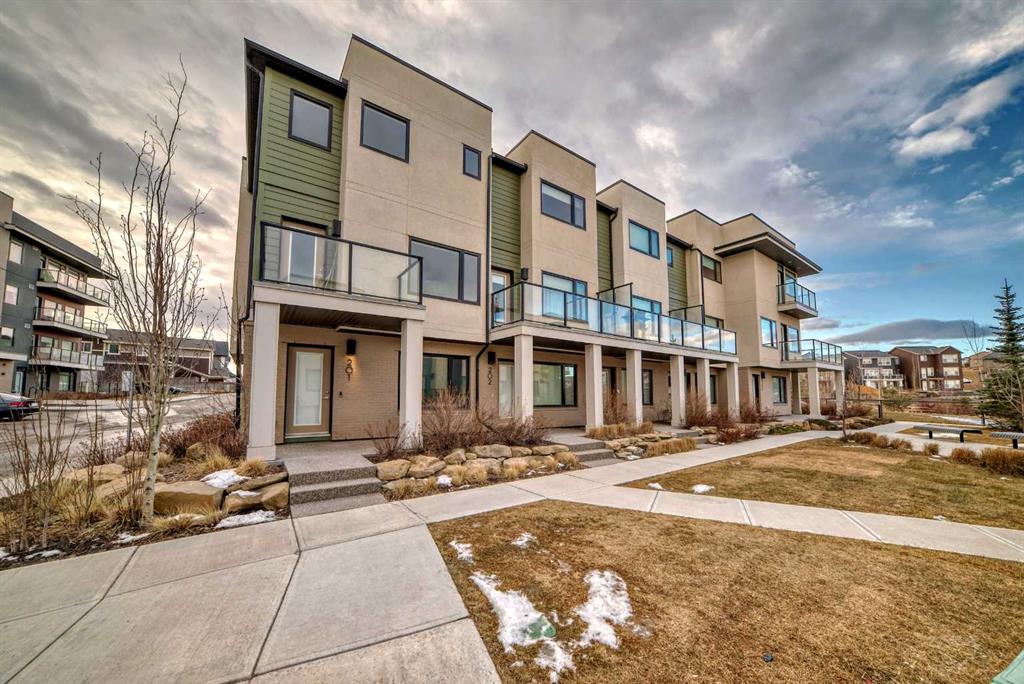 Picture of 201, 218 Sherwood Square NW, Calgary Real Estate Listing