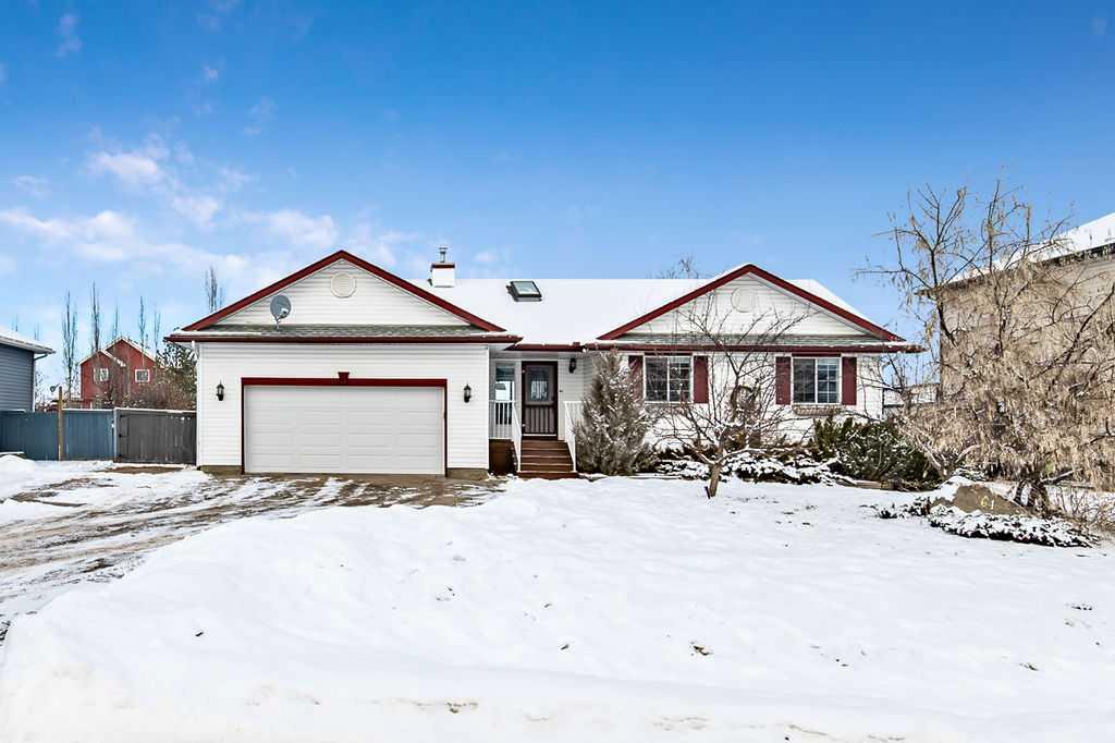 Picture of 61 Welshimer Crescent NE, Langdon Real Estate Listing