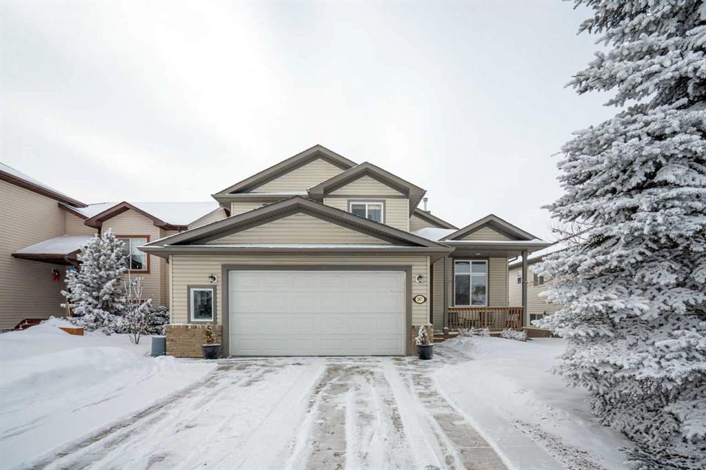 Picture of 247 Hillcrest Boulevard , Strathmore Real Estate Listing