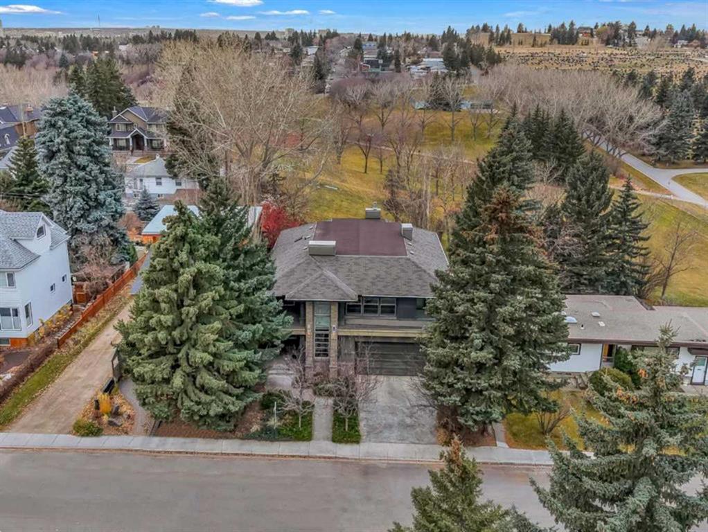 Picture of 3209 5 Street NW, Calgary Real Estate Listing