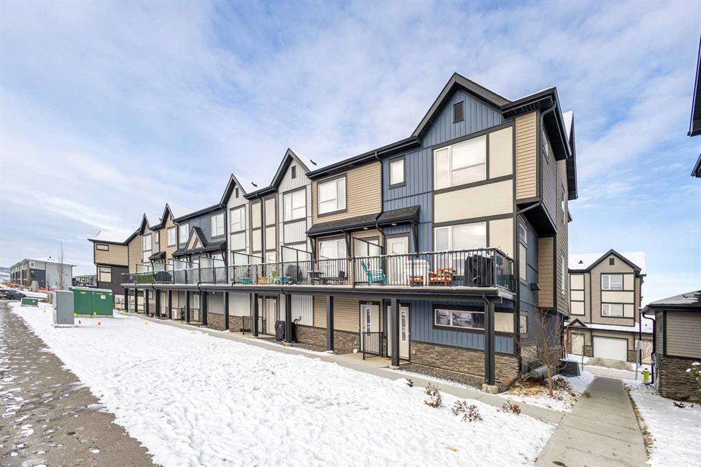 Picture of 376 210 Avenue SW, Calgary Real Estate Listing