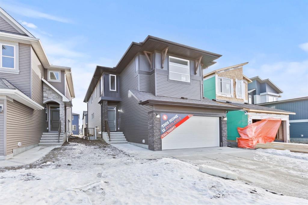 Picture of 76 Corner Glen Green NE, Calgary Real Estate Listing