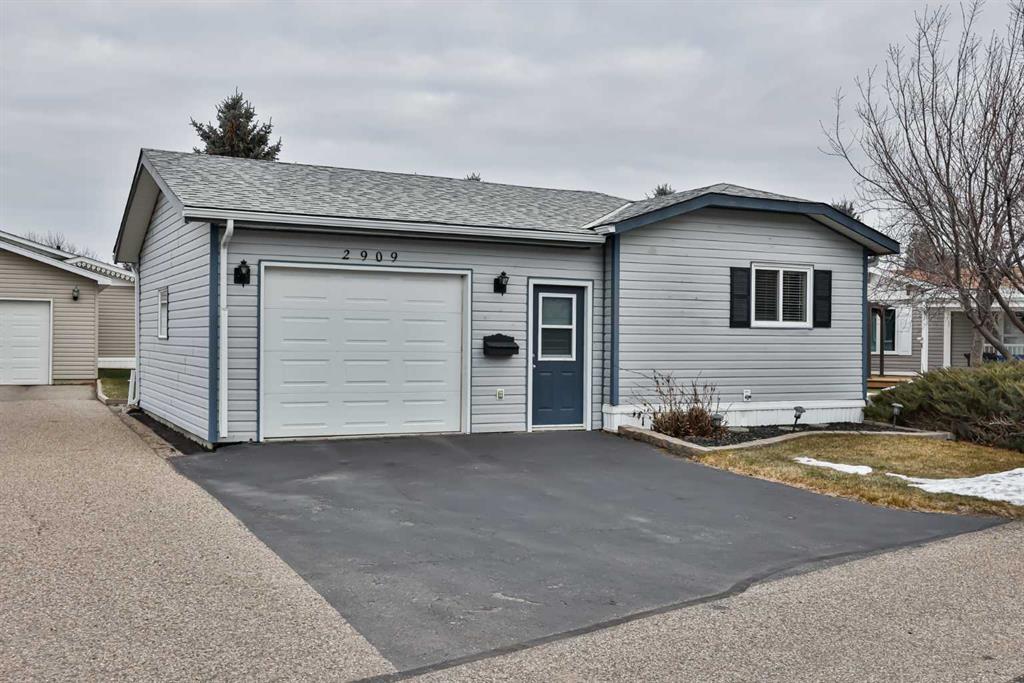 Picture of 2909 33 Avenue S, Lethbridge Real Estate Listing