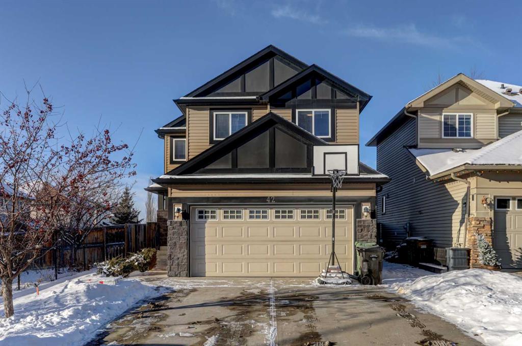 Picture of 42 Royal Birch Terrace NW, Calgary Real Estate Listing