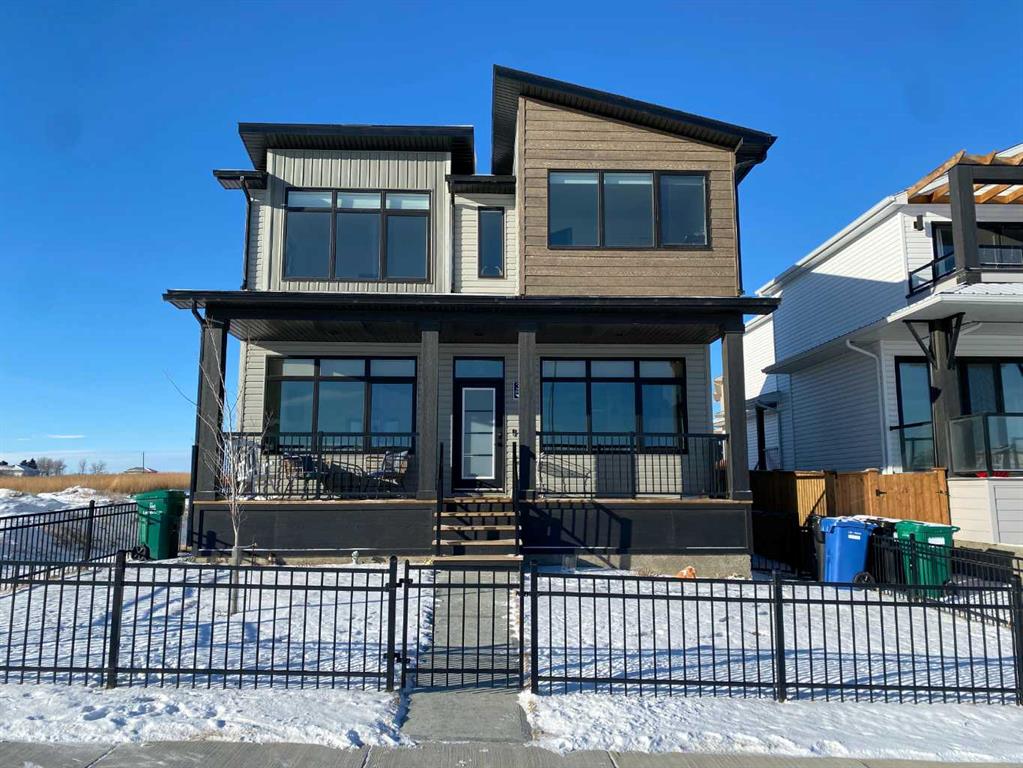 Picture of 320 Grassland Boulevard W, Lethbridge Real Estate Listing