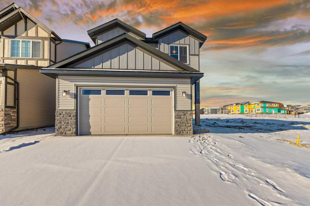 Picture of 149 Vantage Drive , Cochrane Real Estate Listing