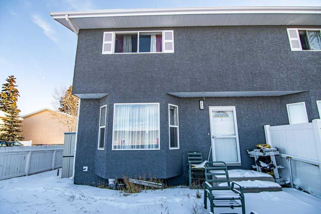 Picture of 5, 4809 East Railway Street , Blackfalds Real Estate Listing