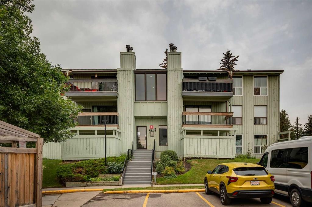 Picture of 121, 10120 Brookpark Boulevard SW, Calgary Real Estate Listing